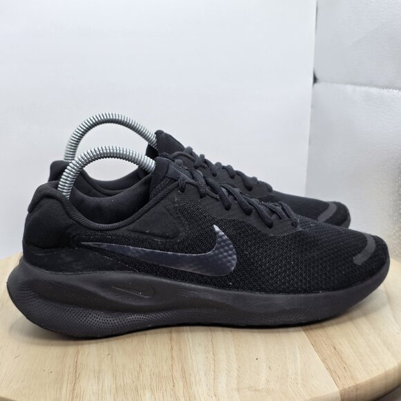 Womens Size 8 - Nike Revolution 7 Triple Black Running Casual Shoes Sneakers - Picture 3 of 9